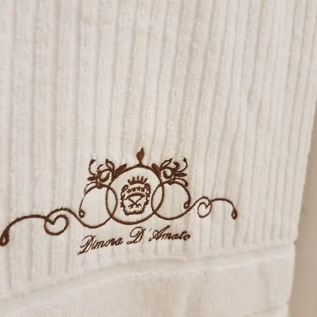 Couette-café Dimora D'amato 3*