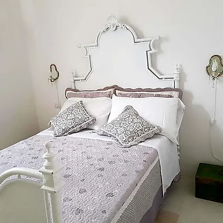 Dimora D'amato Couette-café 3*